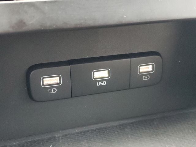 2022 Kia Carnival LXS