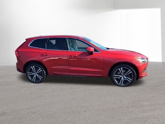 2019 Volvo XC60 T5 Momentum