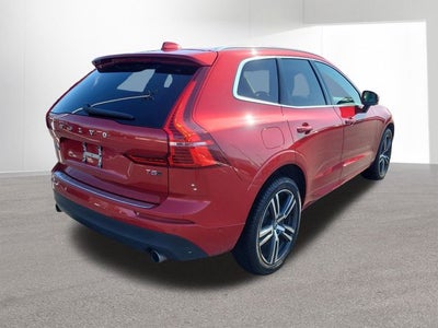 2019 Volvo XC60 T5 Momentum