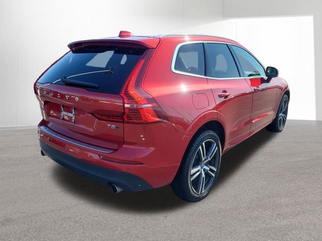 2019 Volvo XC60 T5 Momentum