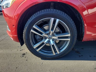 2019 Volvo XC60 T5 Momentum