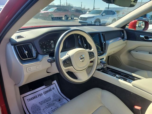 2019 Volvo XC60 T5 Momentum