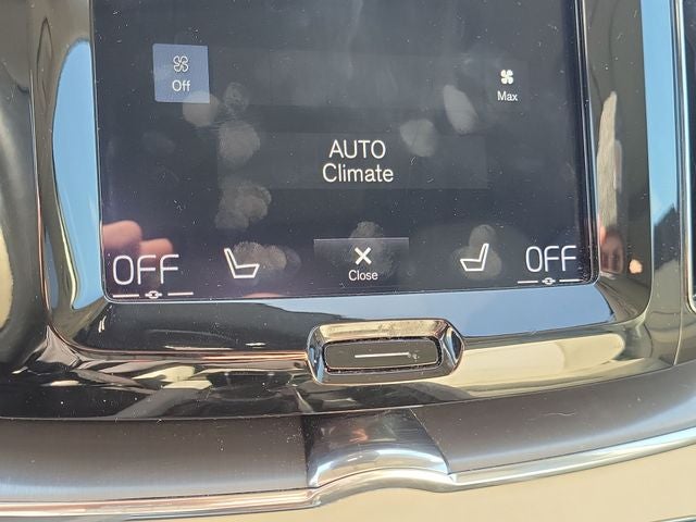 2019 Volvo XC60 T5 Momentum