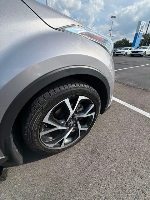 2018 Toyota C-HR XLE Premium
