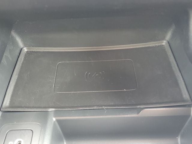 2025 Land Rover Range Rover Velar Dynamic SE