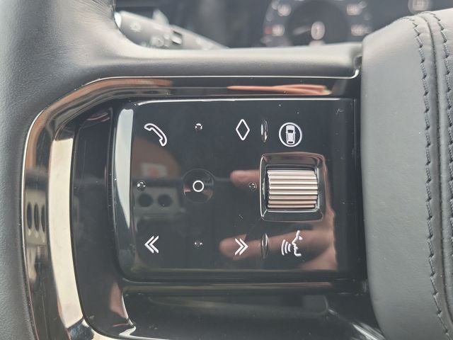 2025 Land Rover Range Rover Velar Dynamic SE