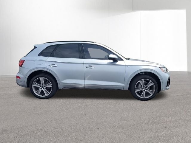2025 Audi Q5 45 S line Prestige quattro