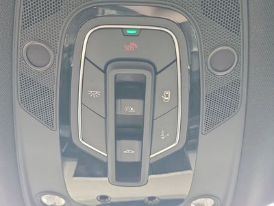 2025 Audi Q5 45 S line Prestige quattro