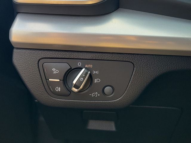 2025 Audi Q5 45 S line Prestige quattro